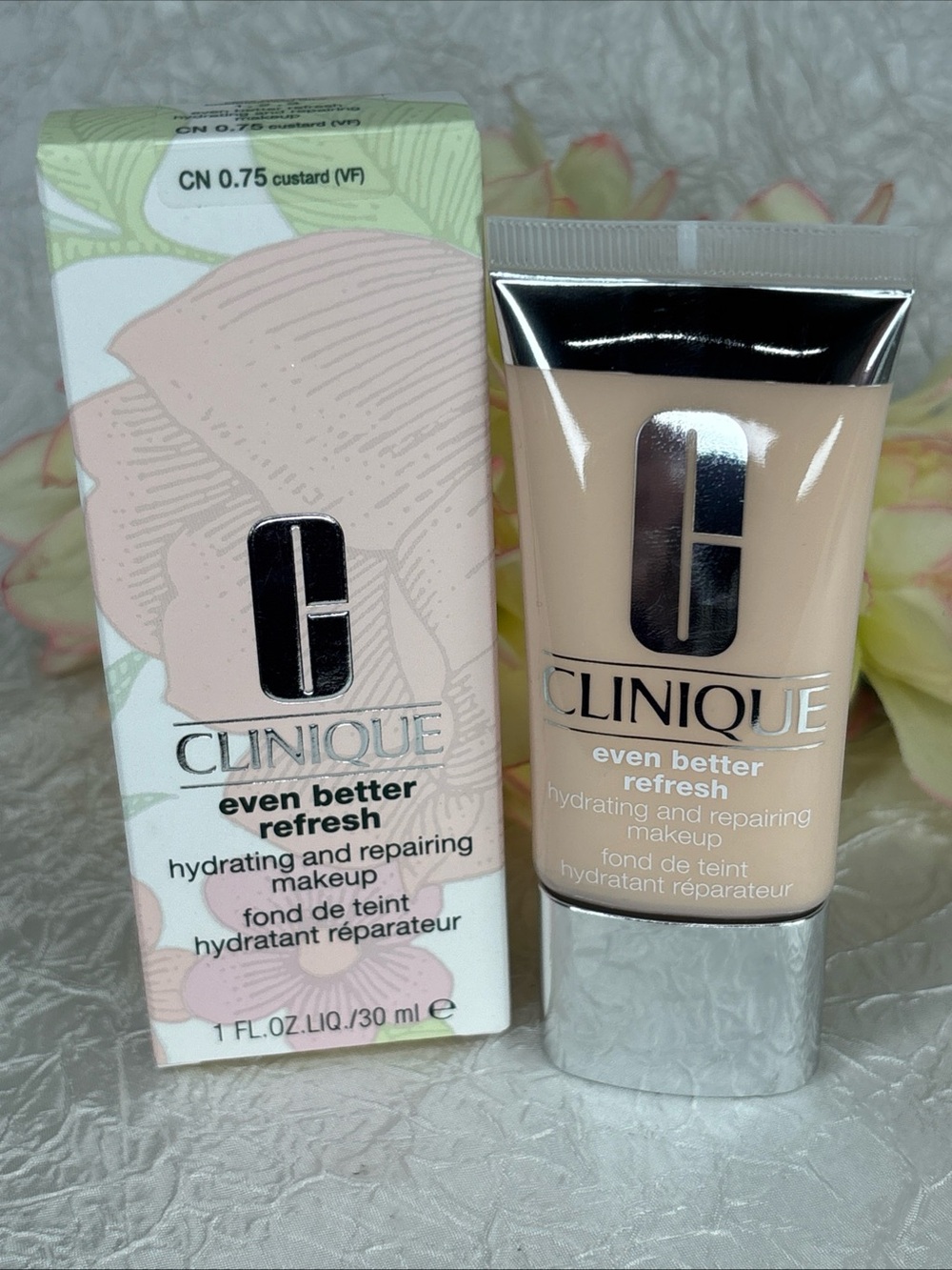 CLINIQUE EVEN BETTER REFRESH HYDRATING & REPAIRING MAKEUP ~ CN 0.75 Custard NIB